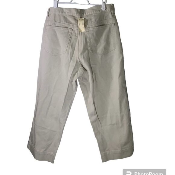 Eddie Bauer New Size 10 Tan Capris - Picture 4 of 4